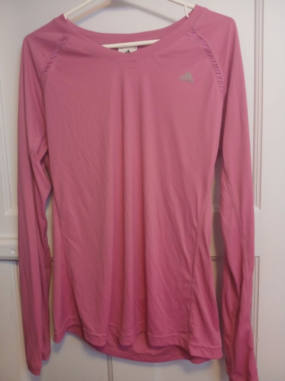 Adidas Womens L pink Long Sleeve Shirt